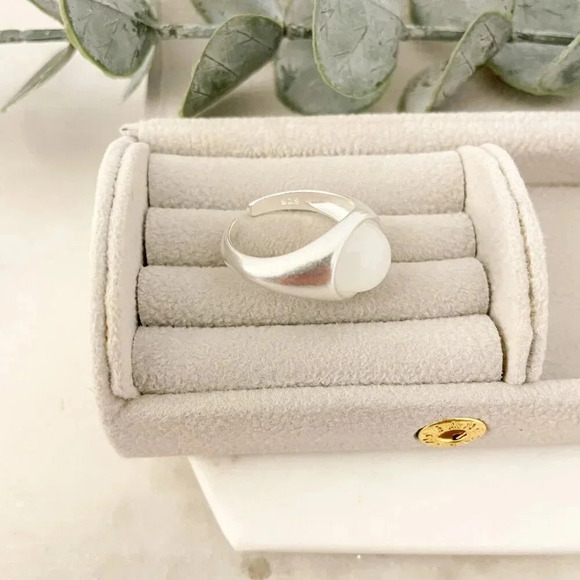 925 Sterling Silver Circle Ring Moonstone Ring Silver Matte Ring Minimalist Ring - Picture 7 of 9